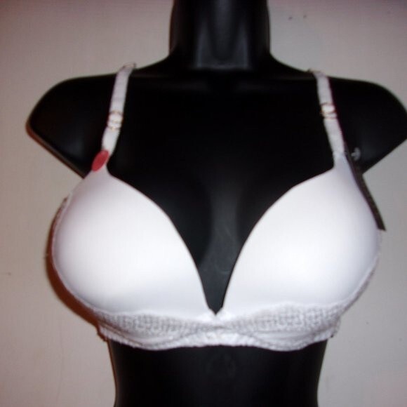 Youmita White Demi Soft Cup Lace  34C Bra NWT - Picture 1 of 9